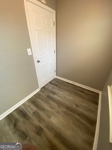 2405 Wood Bend Lane, Riverdale, GA 30296