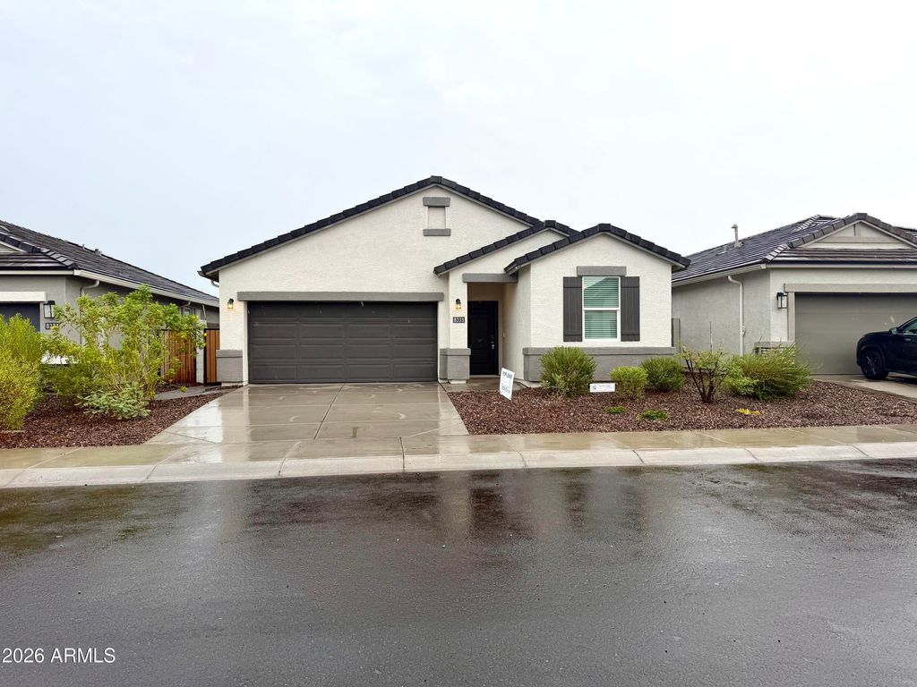 8233 W CLEMENTE Way, Florence, AZ 85132