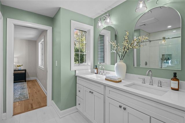 191 Pippin Orchard Road, Cranston, RI 02921