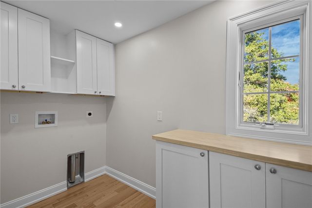 191 Pippin Orchard Road, Cranston, RI 02921