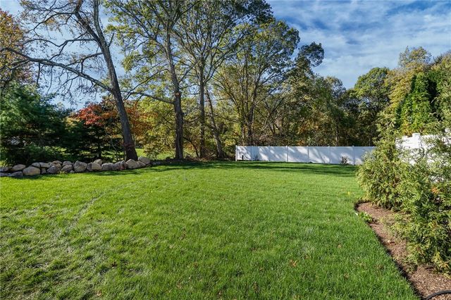 191 Pippin Orchard Road, Cranston, RI 02921