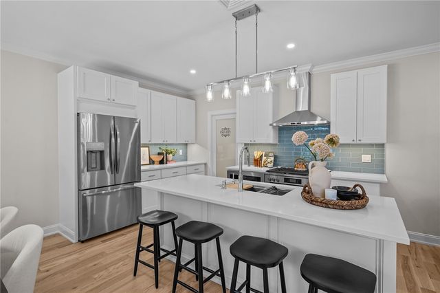 191 Pippin Orchard Road, Cranston, RI 02921