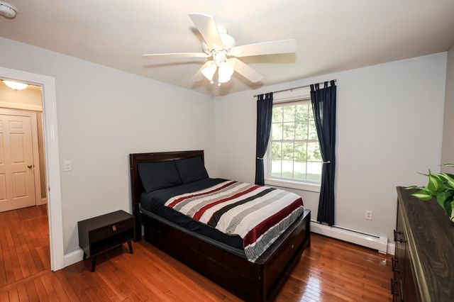 127 Broad Cove Drive, Concord, NH 03303