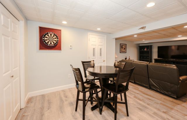 127 Broad Cove Drive, Concord, NH 03303