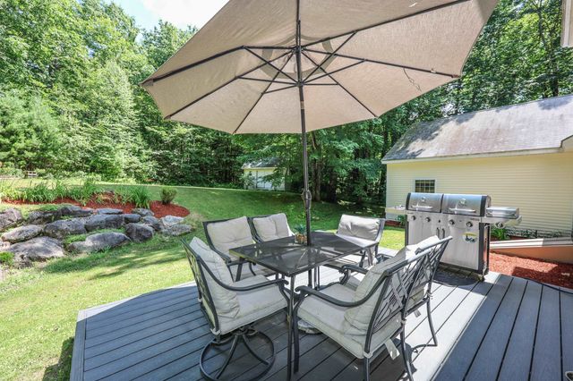 127 Broad Cove Drive, Concord, NH 03303
