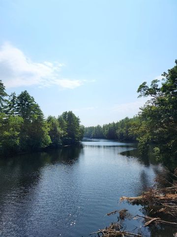 127 Broad Cove Drive, Concord, NH 03303