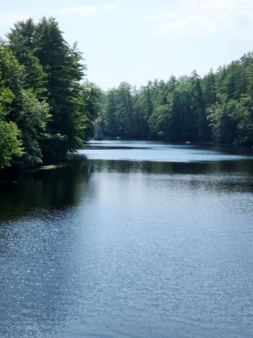 127 Broad Cove Drive, Concord, NH 03303