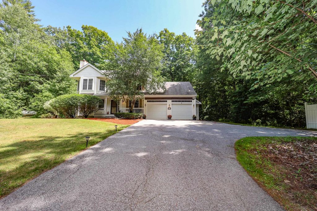127 Broad Cove Drive, Concord, NH 03303