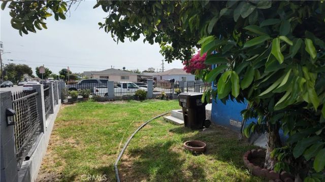 1001 W 133rd, Compton, CA 90222