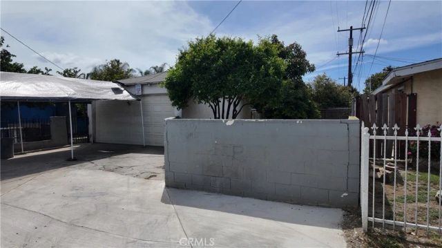 1001 W 133rd, Compton, CA 90222