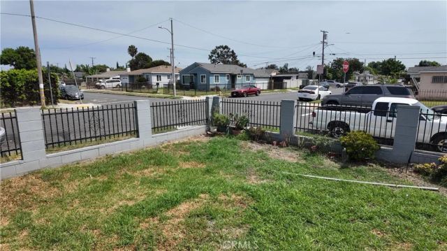 1001 W 133rd, Compton, CA 90222