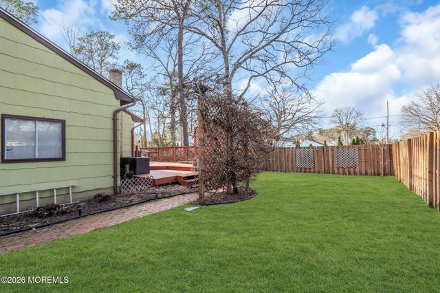 641 Seventh Avenue, Toms River, NJ 08757