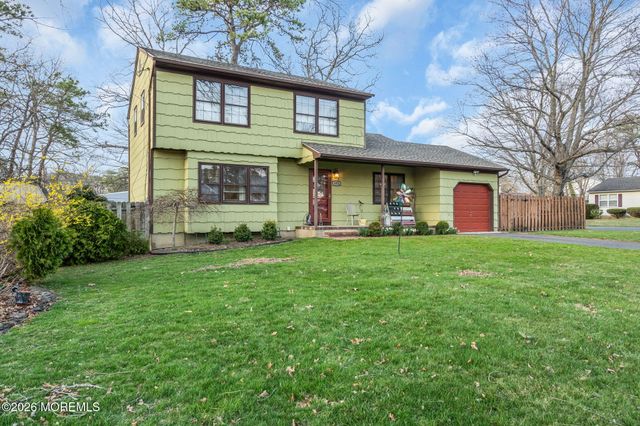 641 Seventh Avenue, Toms River, NJ 08757