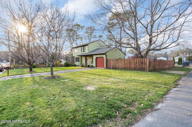 641 Seventh Avenue, Toms River, NJ 08757