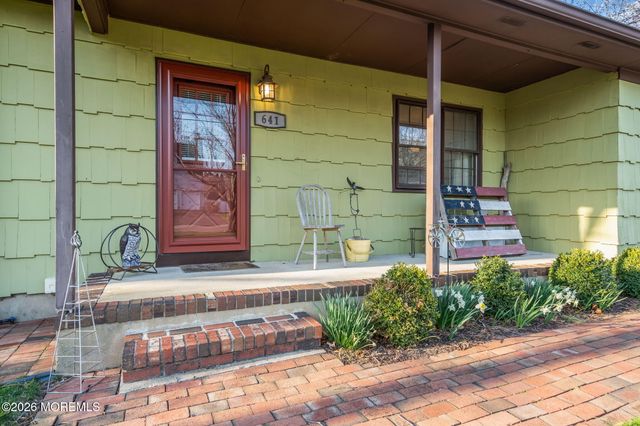 641 Seventh Avenue, Toms River, NJ 08757