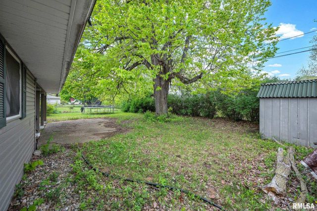 2119 N WELLINGTON Drive, Peoria, IL 61604