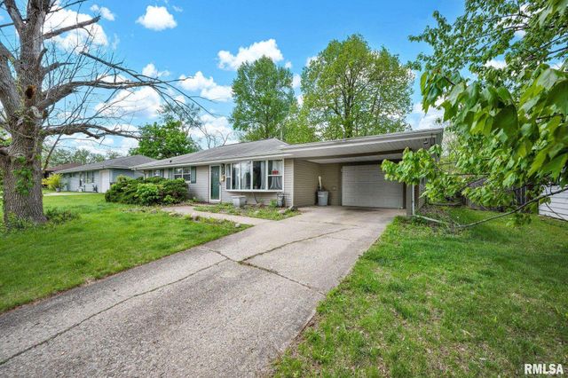 2119 N WELLINGTON Drive, Peoria, IL 61604