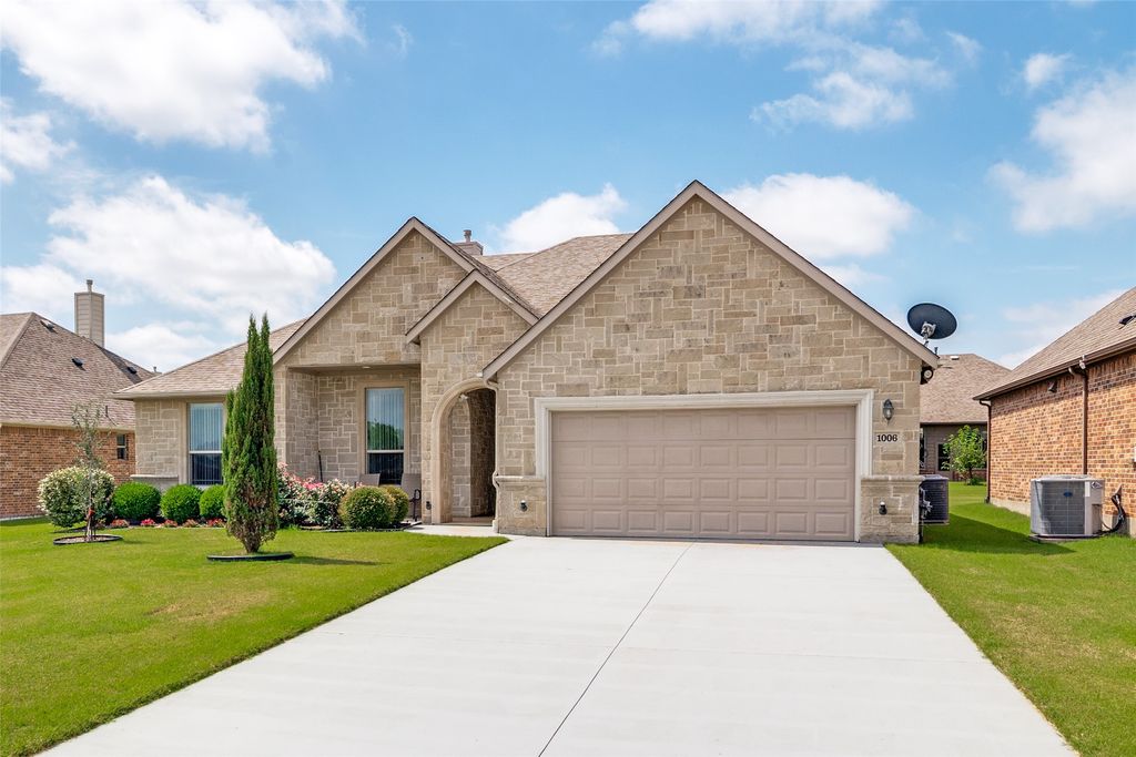 1006 Saint Jude Court, Royse City, TX 75189