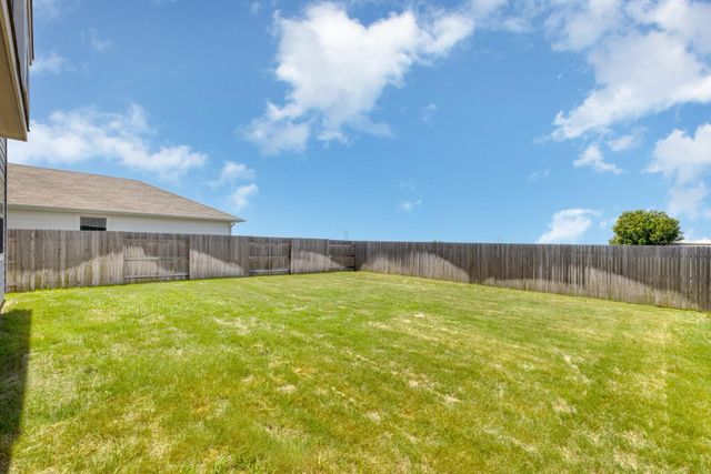 1408 Flint Knapper DR, Georgetown, TX 78626