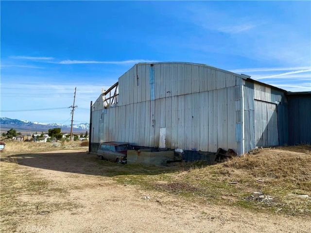 49357 W. Avenue D, Lake Hughes, CA 93536
