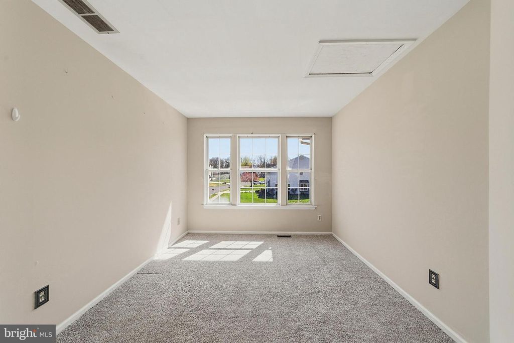 Image 20 of property listing at 50 WILDCAT BRANCH DR, Sicklerville, NJ 08081