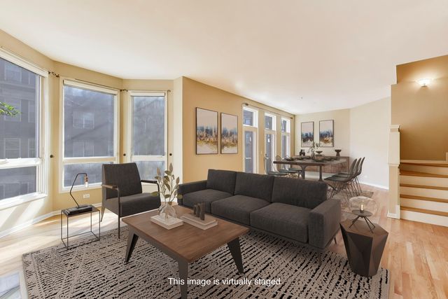 1212 N Orleans Street, Chicago, IL 60610