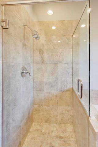 1212 N Orleans Street, Chicago, IL 60610