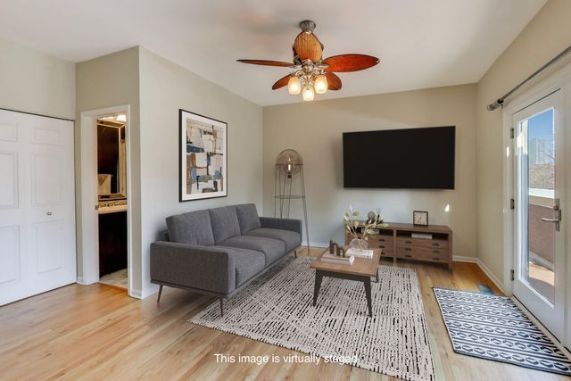 1212 N Orleans Street, Chicago, IL 60610