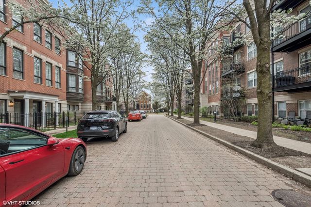 1212 N Orleans Street, Chicago, IL 60610