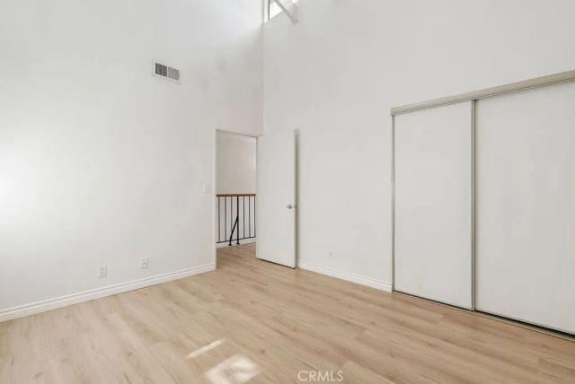 1881 Alpha Road 3, Glendale, CA 91208