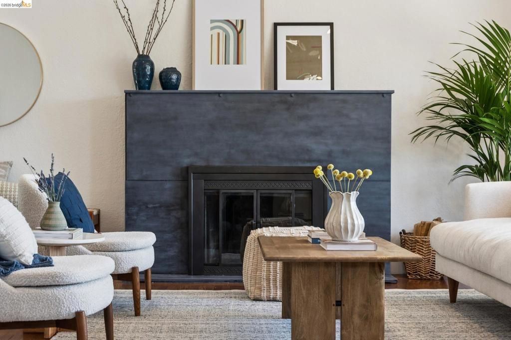 Image 11 of property listing at 801 Keeler Ave, Berkeley, CA 94708