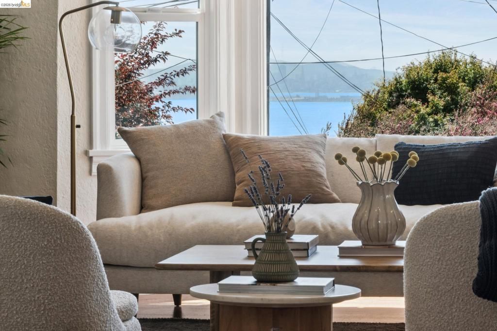 Image 14 of property listing at 801 Keeler Ave, Berkeley, CA 94708