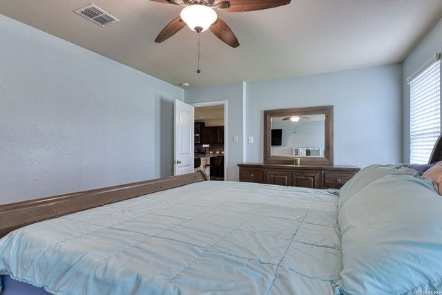 8827 Quihi Way, San Antonio, TX 78254