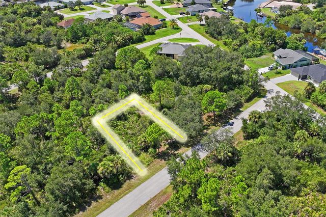 17177 SOTLIFF AVENUE, Port Charlotte, FL 33948