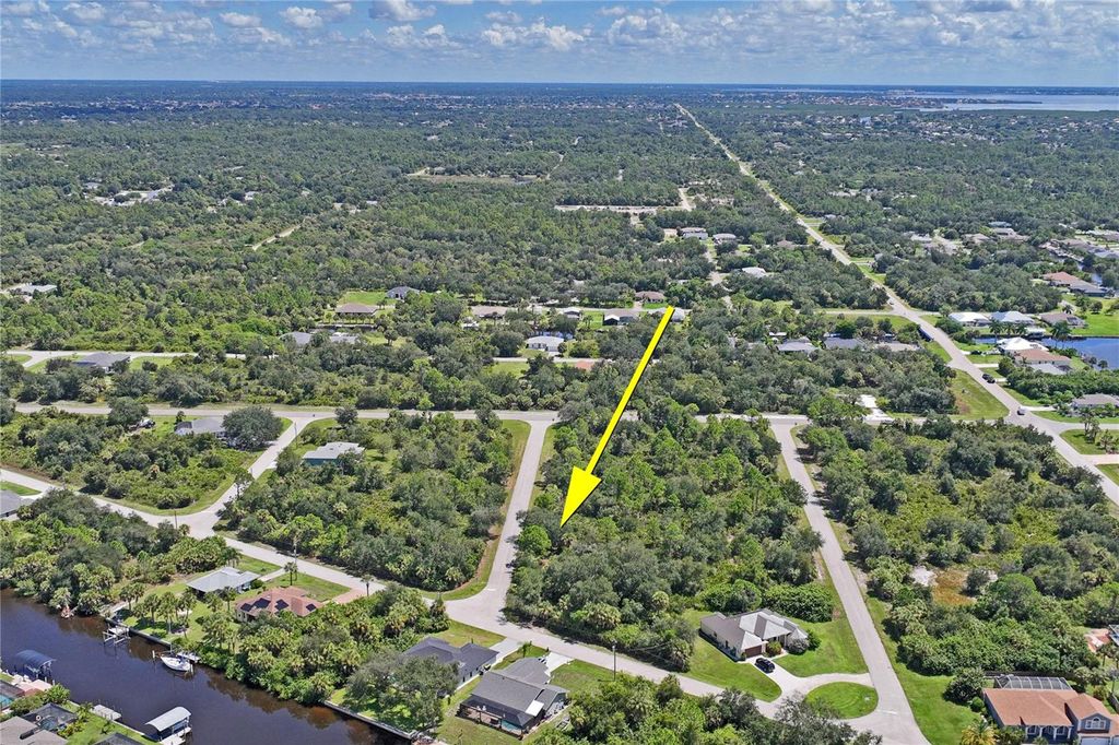 17177 SOTLIFF AVENUE, Port Charlotte, FL 33948