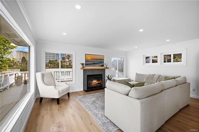 226 La Jolla, Newport Beach, CA 92663