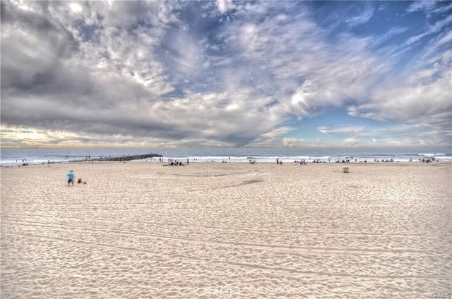 226 La Jolla, Newport Beach, CA 92663
