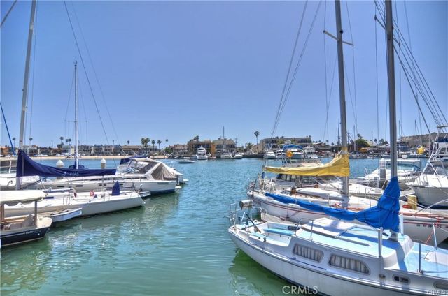 226 La Jolla, Newport Beach, CA 92663