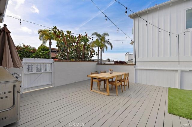 226 La Jolla, Newport Beach, CA 92663