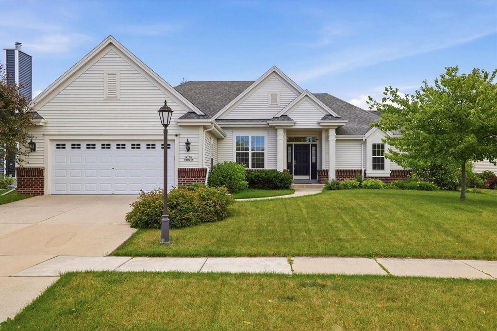N173W20011 Creekside DRIVE, Jackson, WI 53037