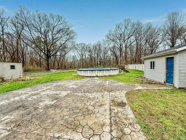 57353 Penny Lane, Elkhart, IN 46517