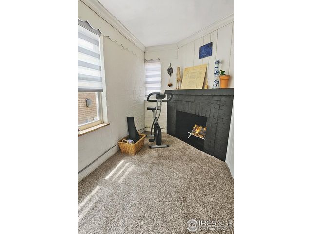 1476 Dahlia St, Denver, CO 80220