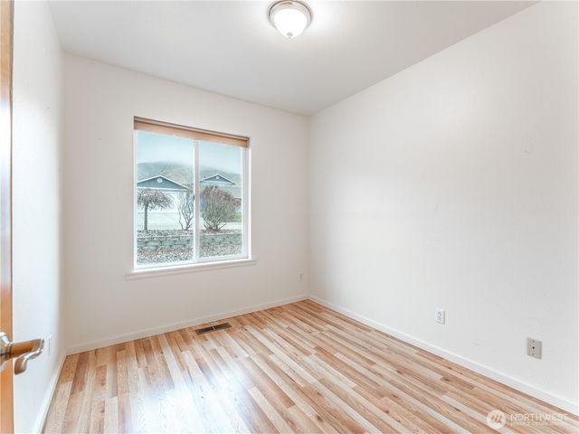 507 Cedar Wood Lane, Wenatchee, WA 98801