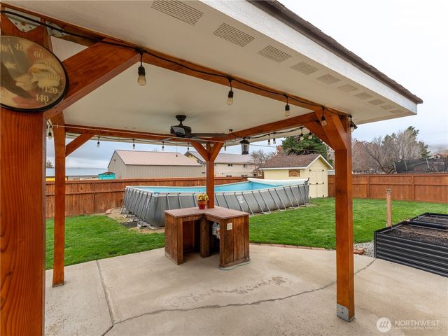 507 Cedar Wood Lane, Wenatchee, WA 98801