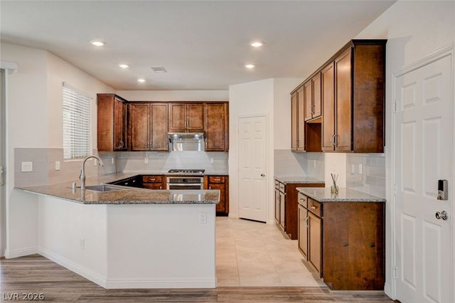 909 Cherry Glen Place, Las Vegas, NV 89138