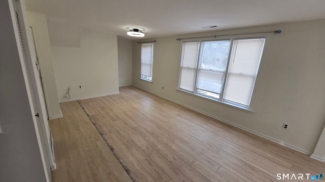 1150 Whitney Avenue 5, Hamden, CT 06517