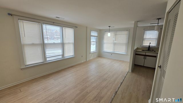 1150 Whitney Avenue 5, Hamden, CT 06517