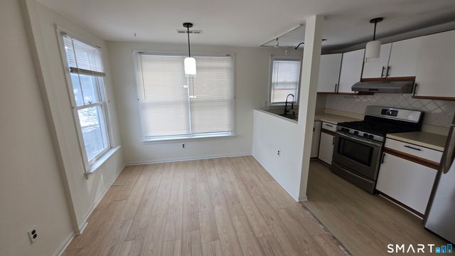 1150 Whitney Avenue 5, Hamden, CT 06517