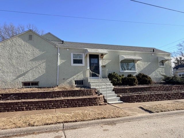539 W 29th Streets, Davenport, IA 50803