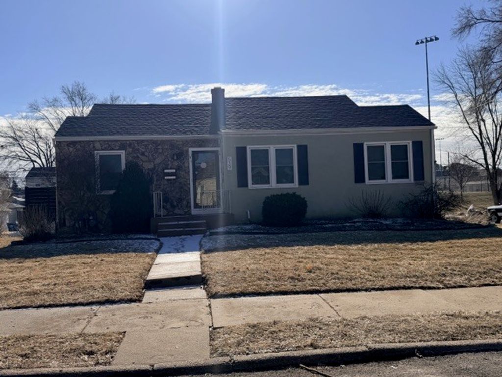 539 W 29th Streets, Davenport, IA 50803